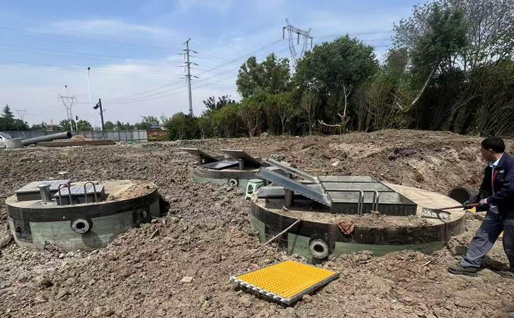 1765518110471678.jpg 526.jpg